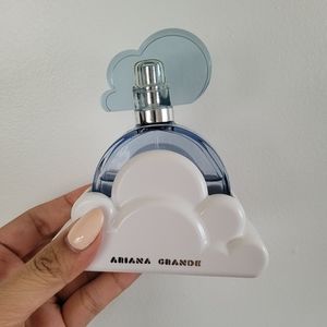 Ariana Grande Cloud perfume. 50ml.